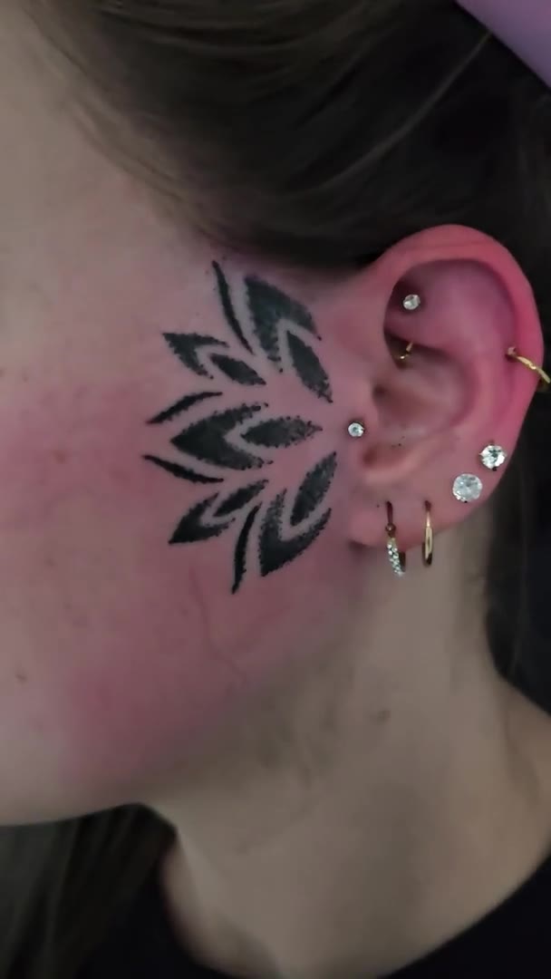 Tattoo session by Guy Abergel — 28 Oct 2025