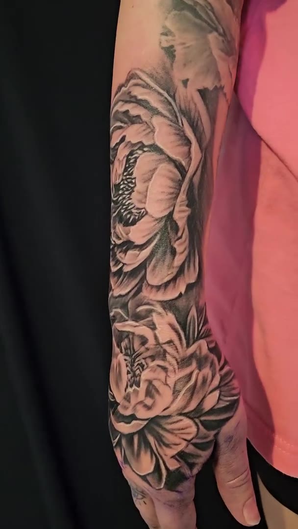 Tattoo session by Guy Abergel — 5 Dec 2025