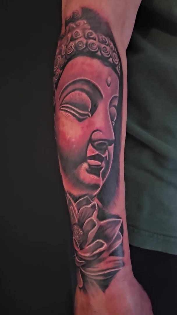Tattoo session by Guy Abergel — 23 Apr 2026